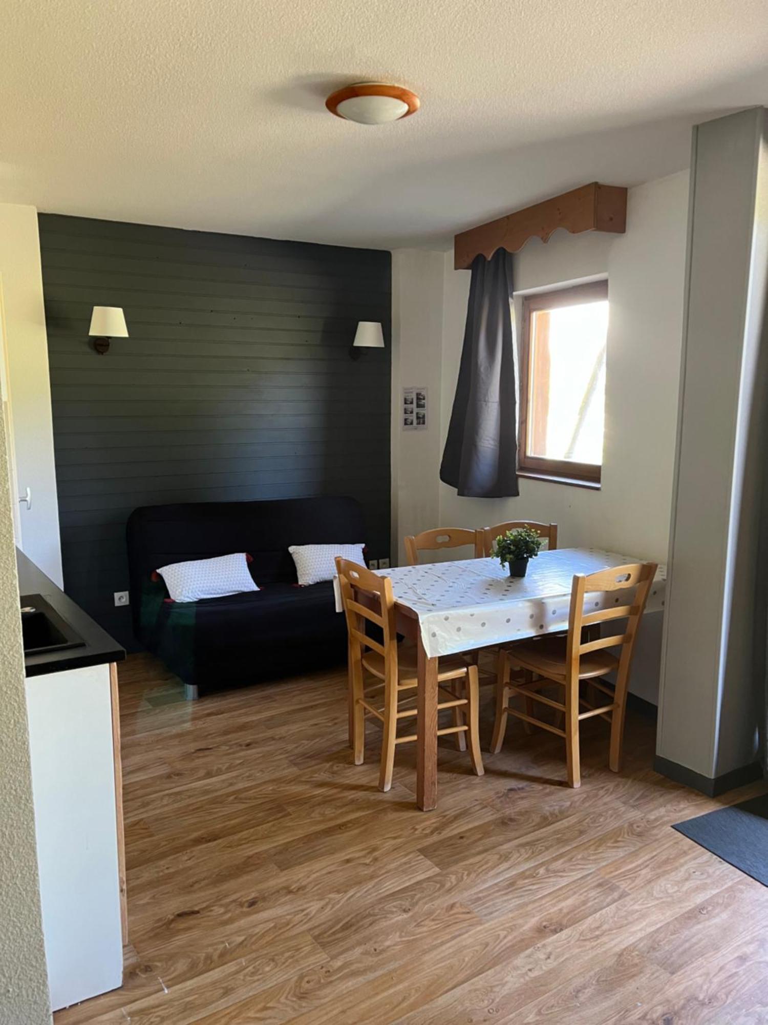Apartament Pied De Piste Chamrousse Zewnętrze zdjęcie